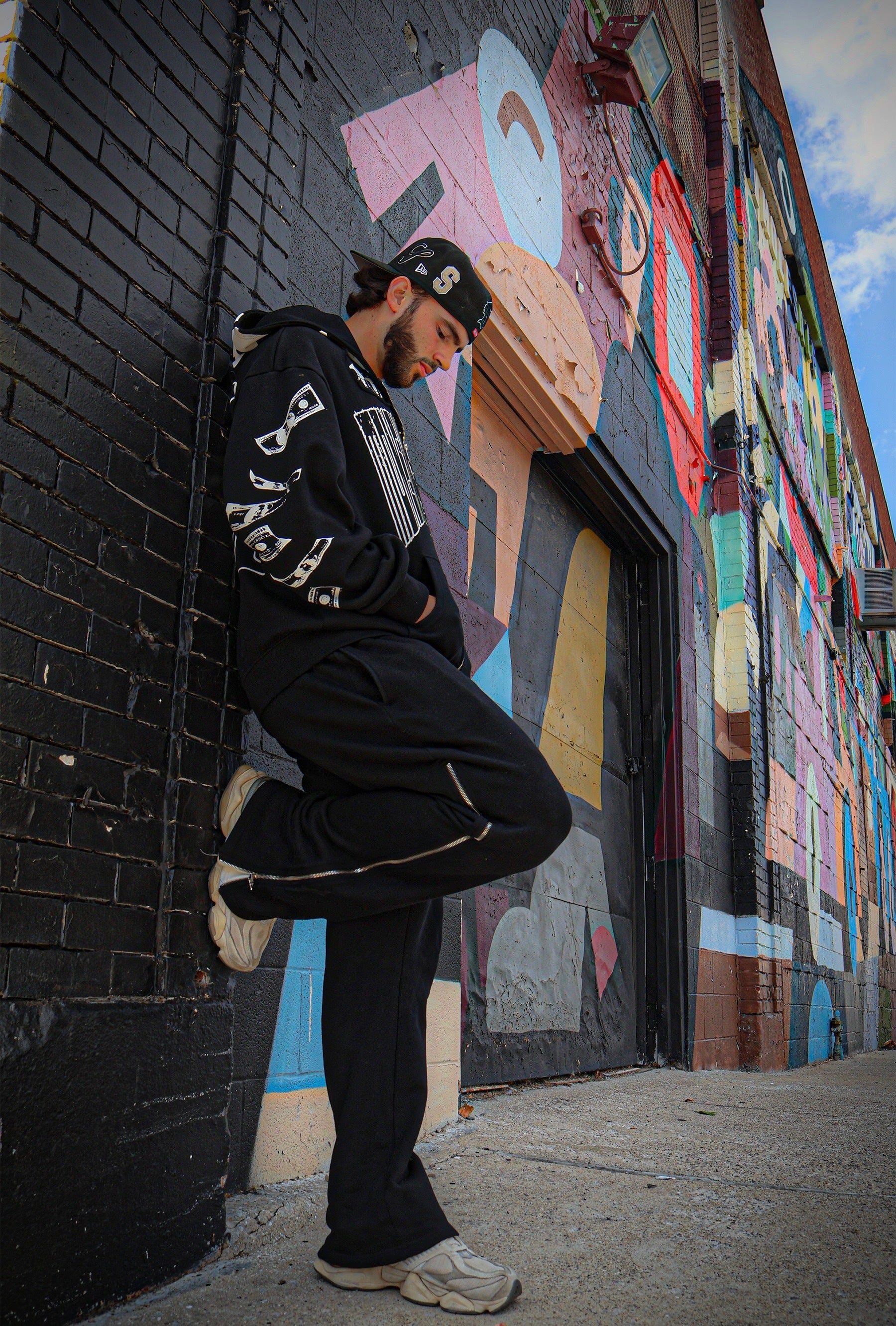 MTF blackout jogging fit