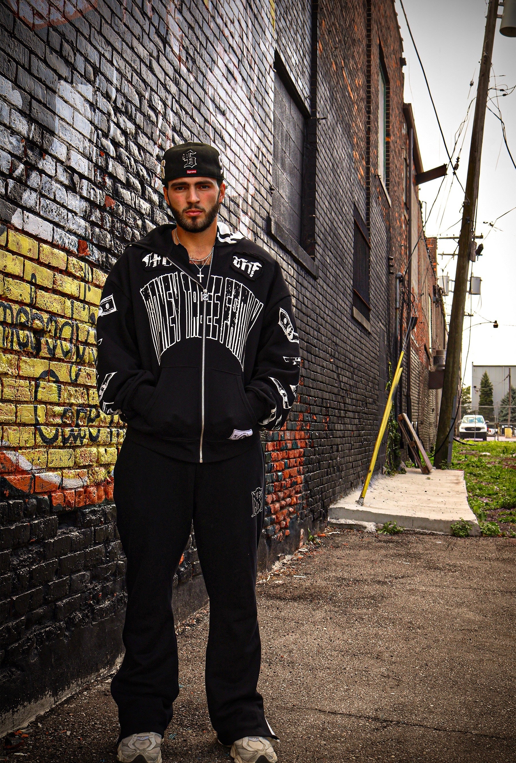 MTF blackout jogging fit